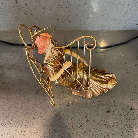 Vintage metallic angel ornament - Picture 2 of 6